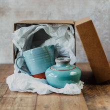 Load image into Gallery viewer, Turquoise milk jug and sugar bowl in a brown gift box

